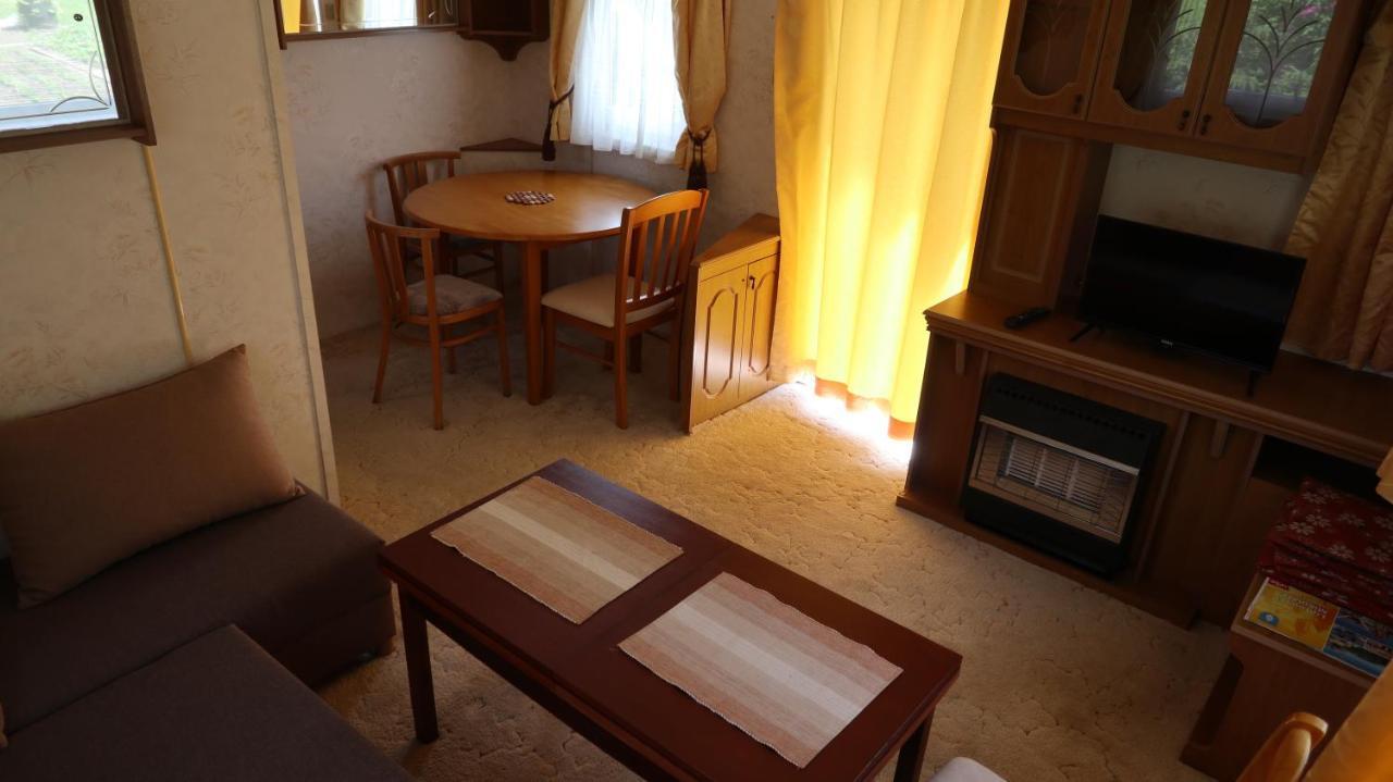 Privat Ave-Mobilhaus Liptovsky Mikulas Exterior foto
